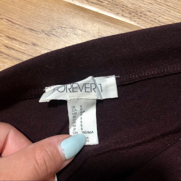 High Waisted Pencil Skirt - Picture 2 of 2